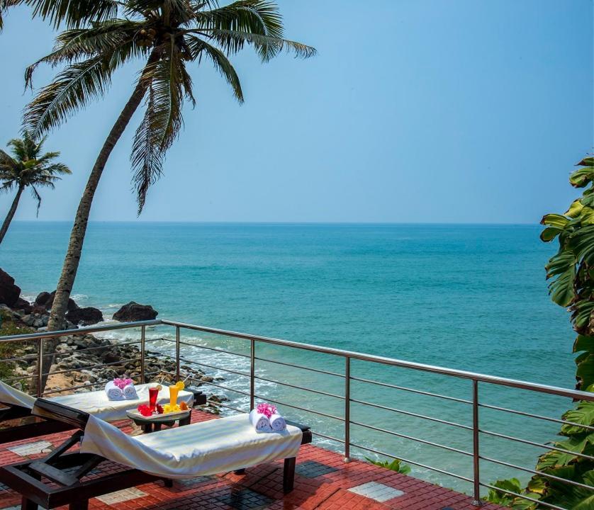 Krishnatheeram Ayur Holy Beach Resorts Varkala Dış mekan fotoğraf